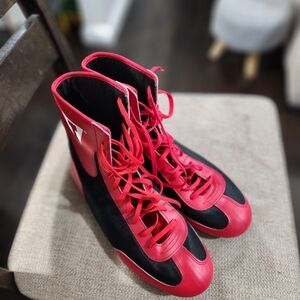 Red and Black Women's Boxing Shoes